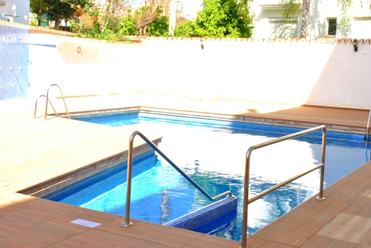 San Antonio - Beach, Pool And Terrace Torremolinos Bagian luar foto