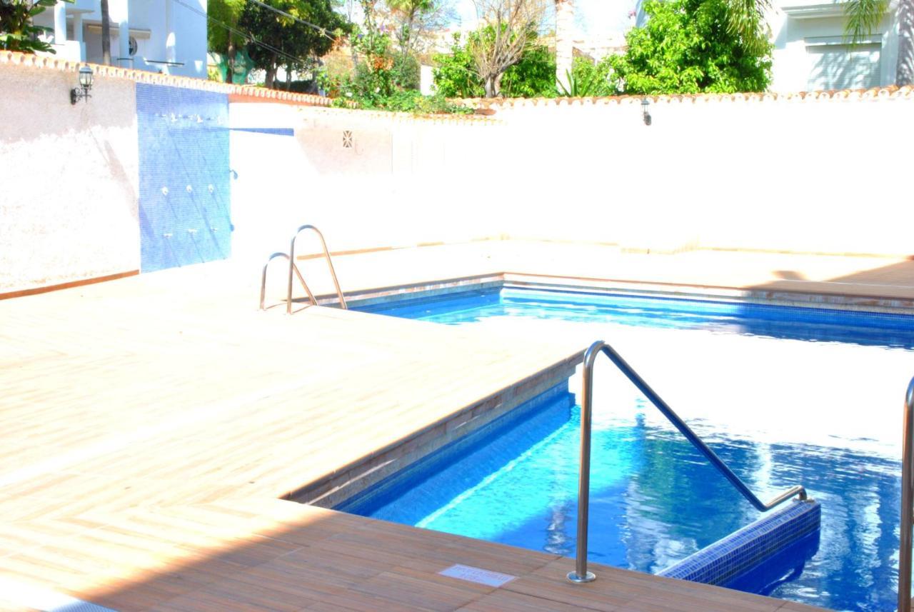 San Antonio - Beach, Pool And Terrace Torremolinos Bagian luar foto